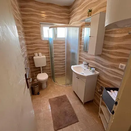 アパート Ferienwohnung In Privlaka Mit Garten Und Grill