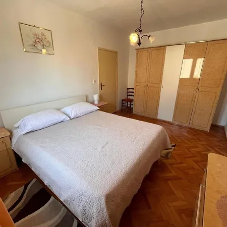 Ferienwohnung In Privlaka Mit Garten Und Grill アパート *
